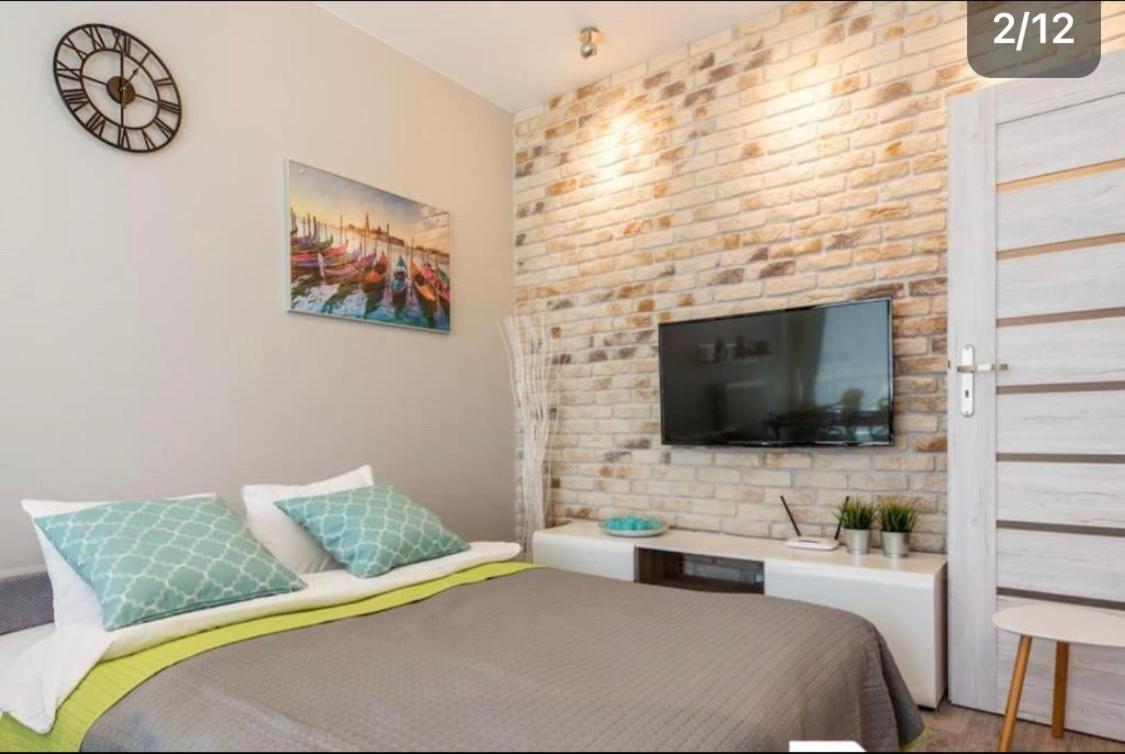Cybernetyki Business Centre, Chopin Airport, Parking Leilighet